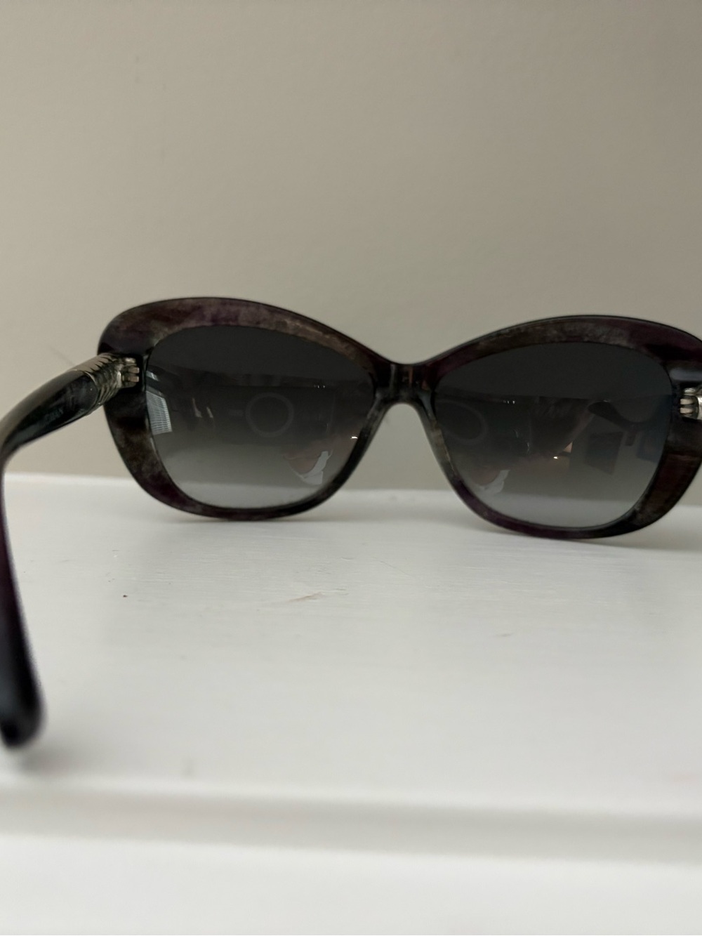 David Yurman Women's Oversized Sunglasses - Black Gradient - Picture 6 of 6
